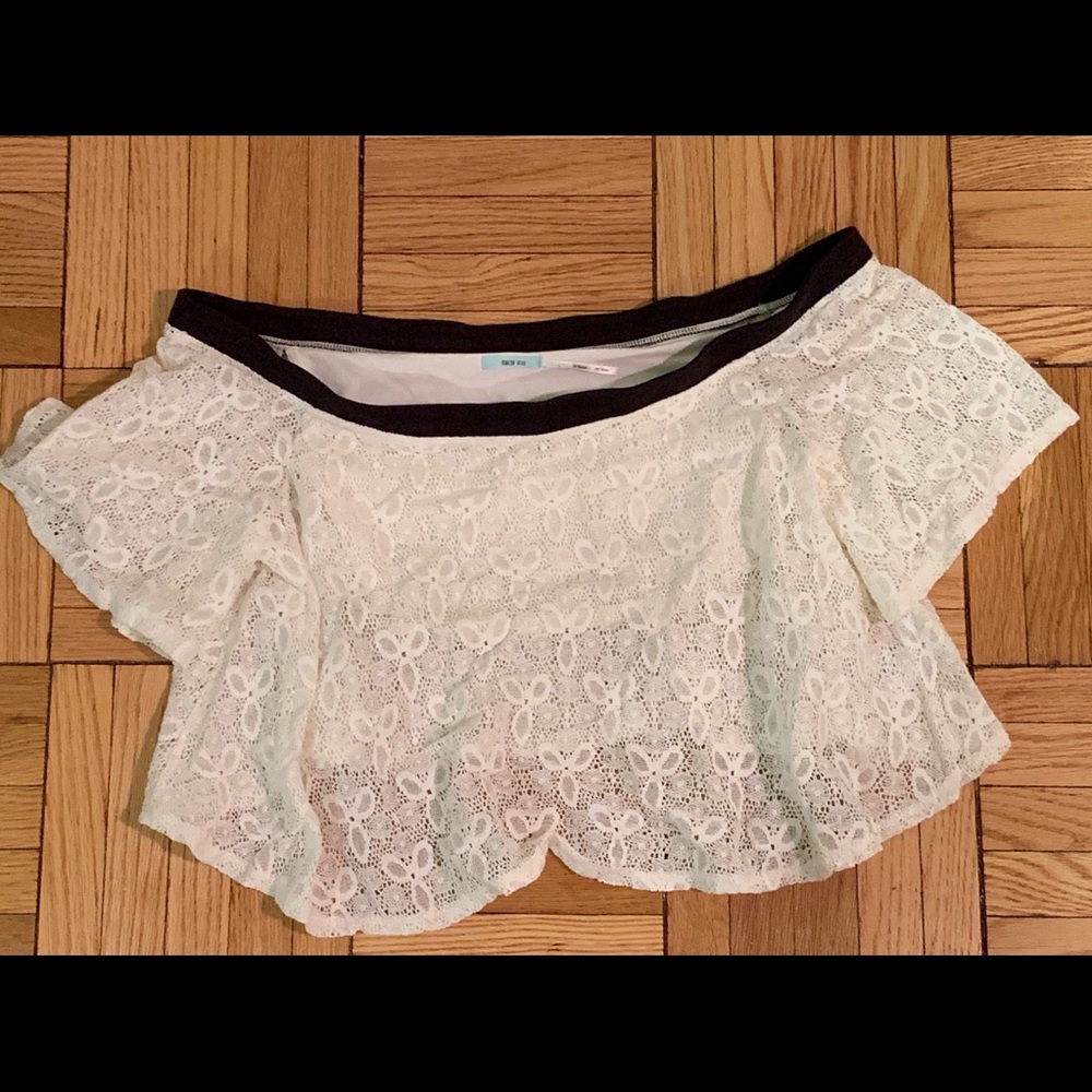 Black and white off the shoulder lace crop top